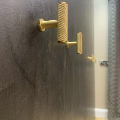 Handles and knobs to suit every style and colour